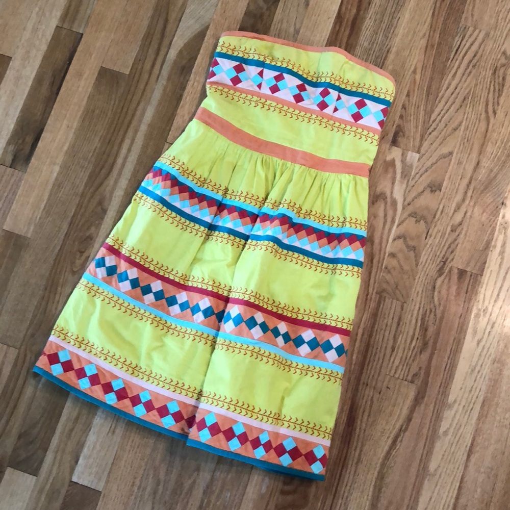 Leifsdottir sz 2 strapless geometric color print